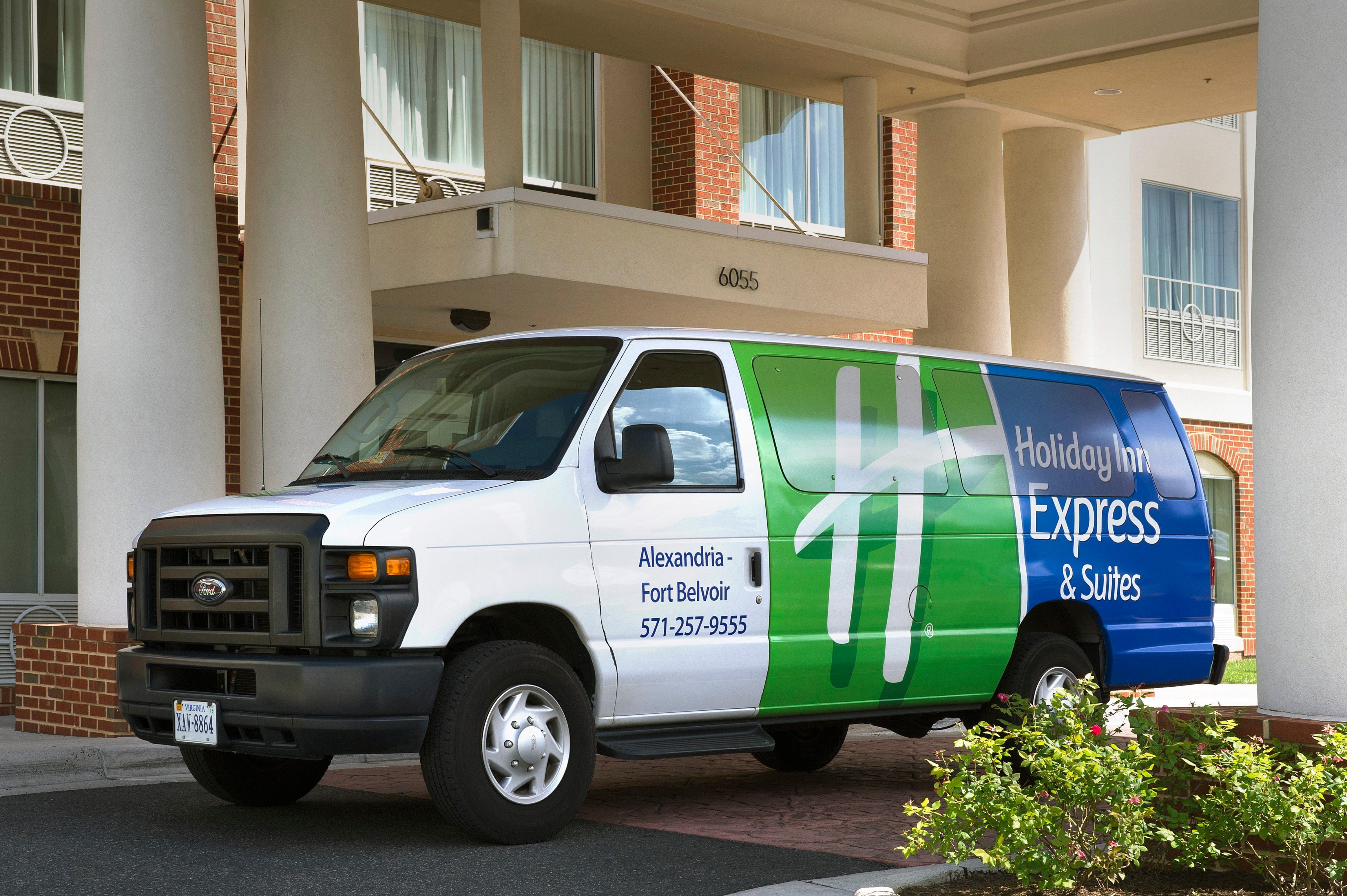Holiday Inn Express & Suites Alexandria - Fort Belvoir By Ihg Eksteriør bilde