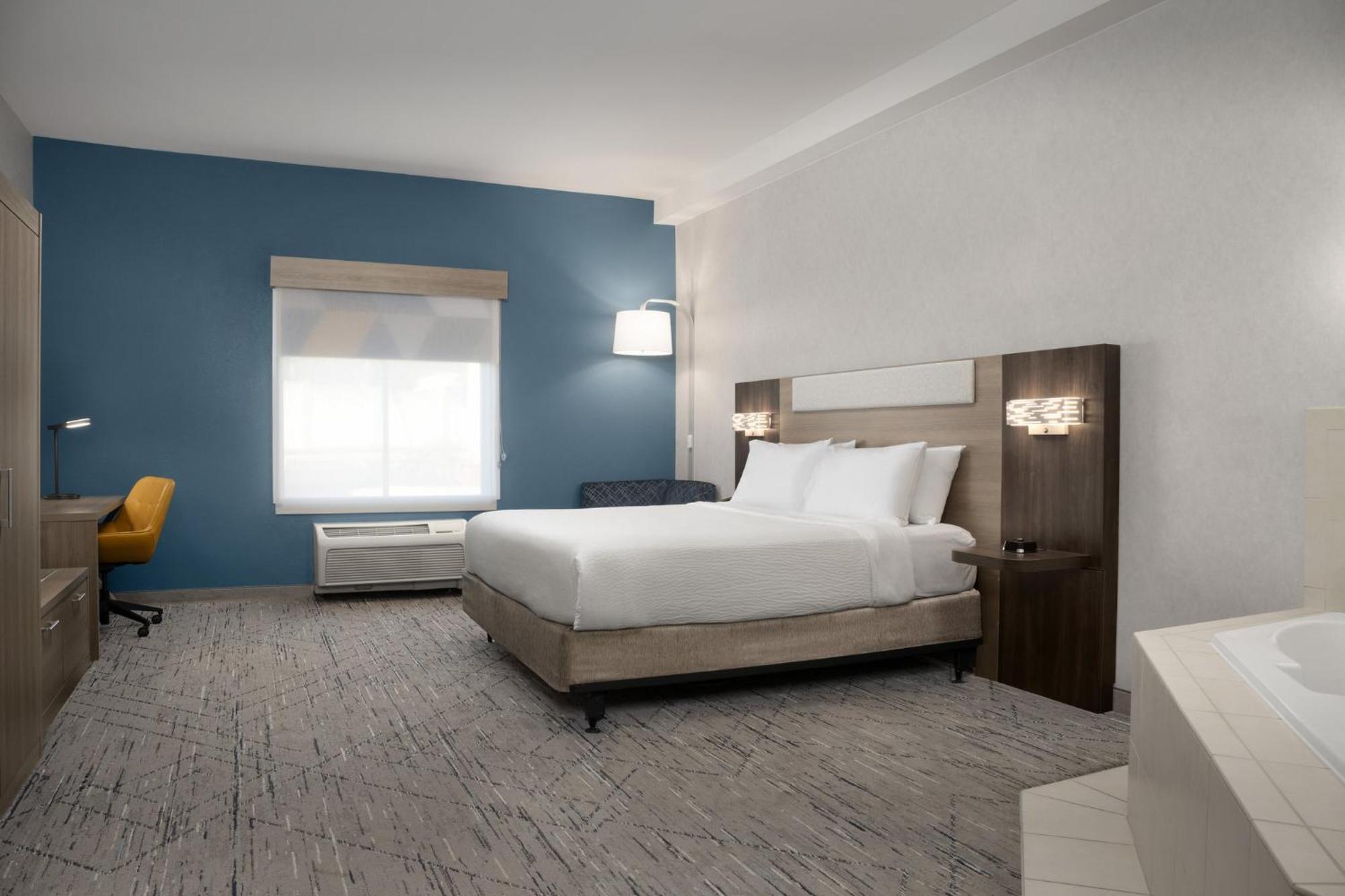 Holiday Inn Express & Suites Alexandria - Fort Belvoir By Ihg Eksteriør bilde